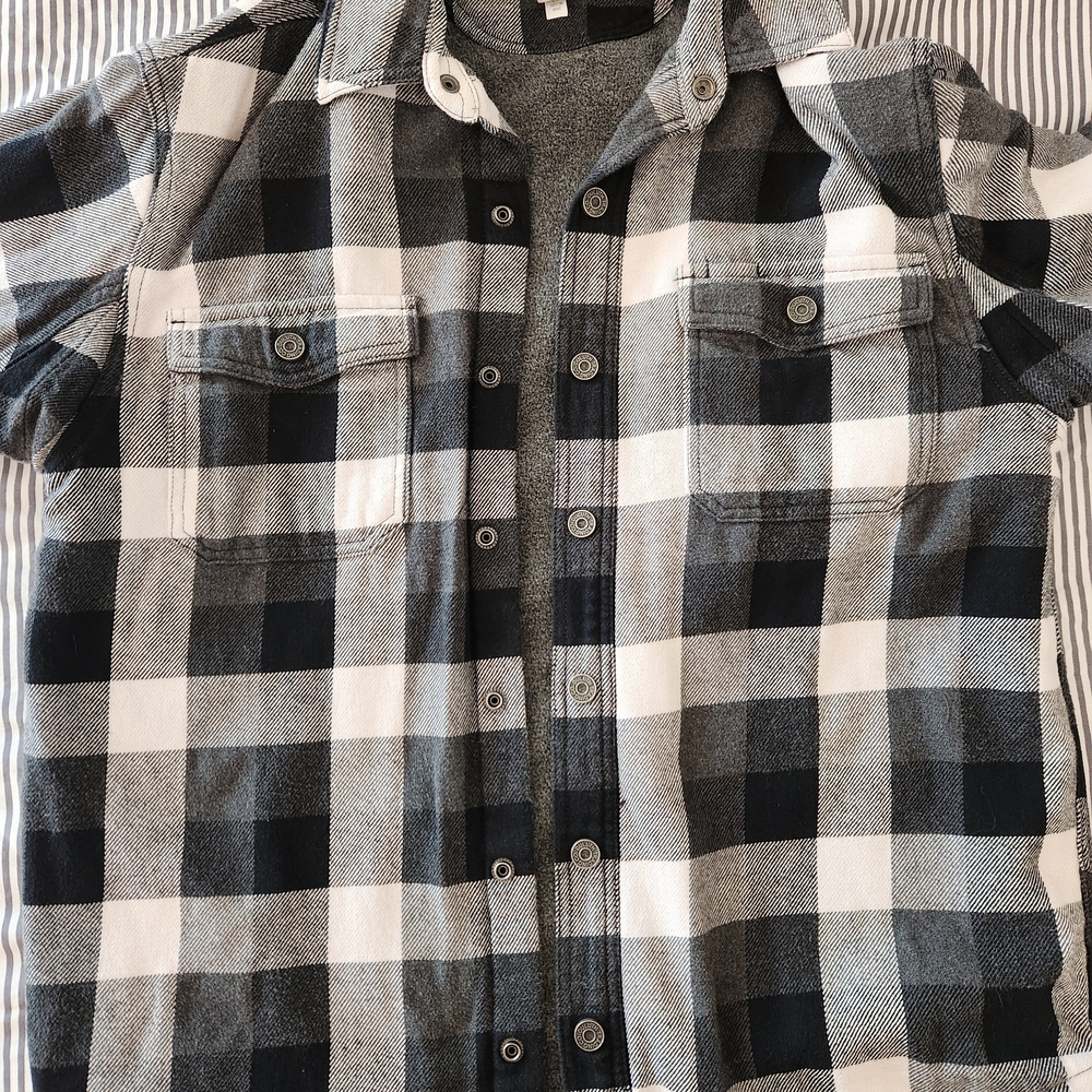 Duluth Trading Co Black and White Flannel Shirt Jacket